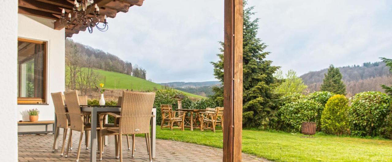 Ferienhaus Rothaarblick Schmallenberg Exteriör bild
